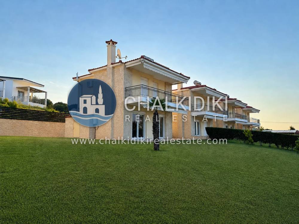 Luxury Holiday Villa in a Gated Community in Loutra, Chalkidiki